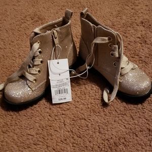 Girls side zip boots